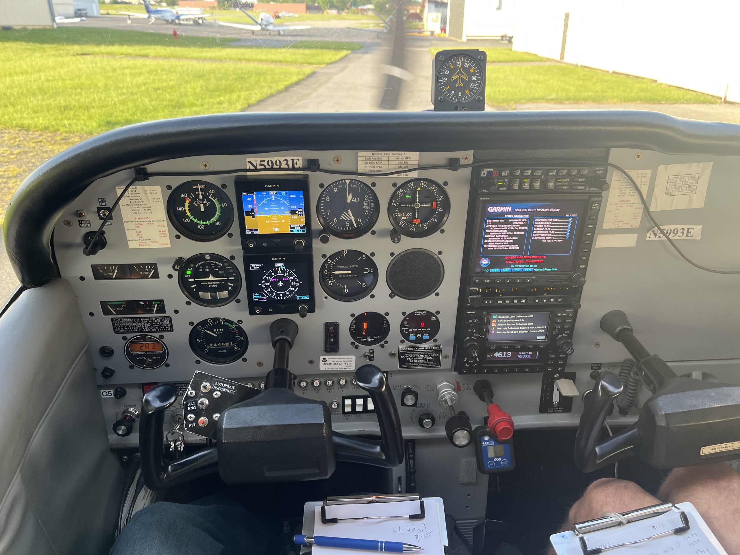 N5993E-Interior