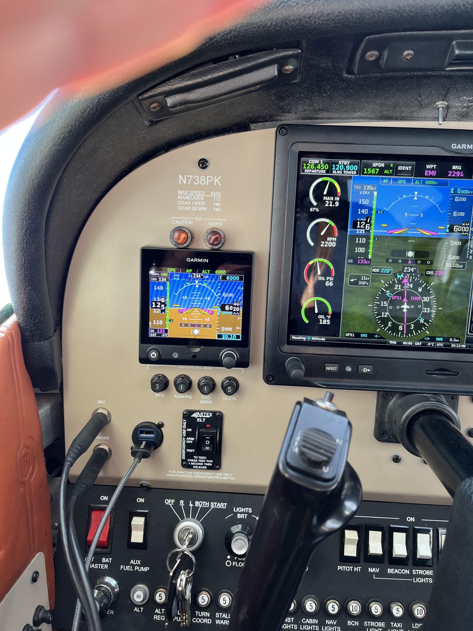 N738PK-Interior