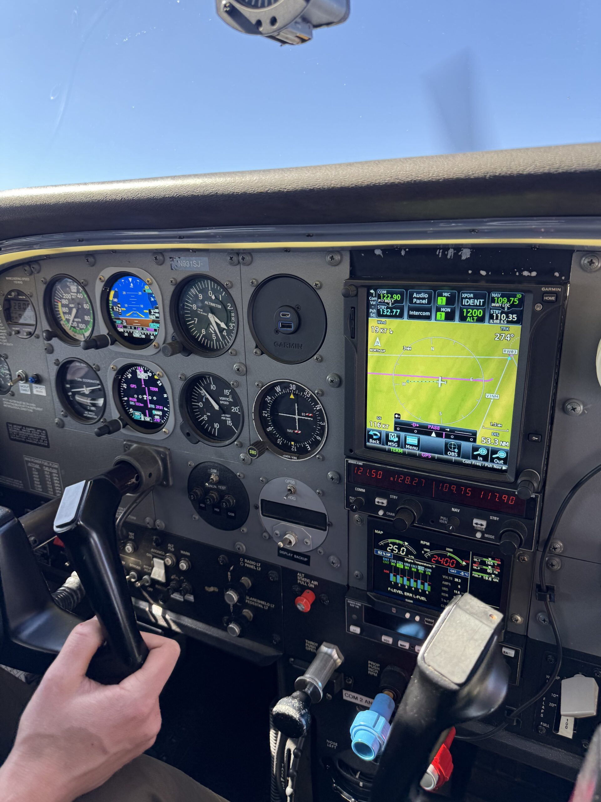N931SJ-Interior
