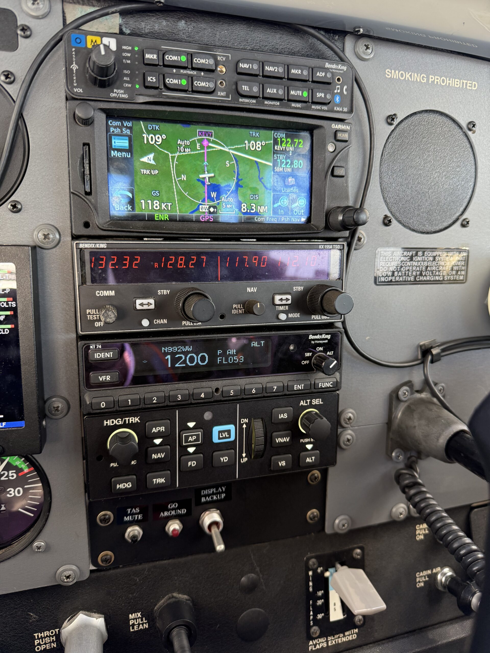 N992WW-Interior
