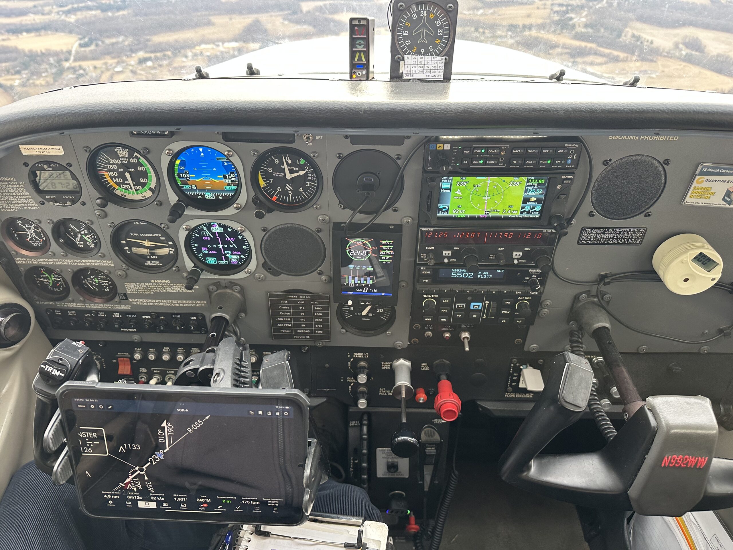 N992WW-Interior