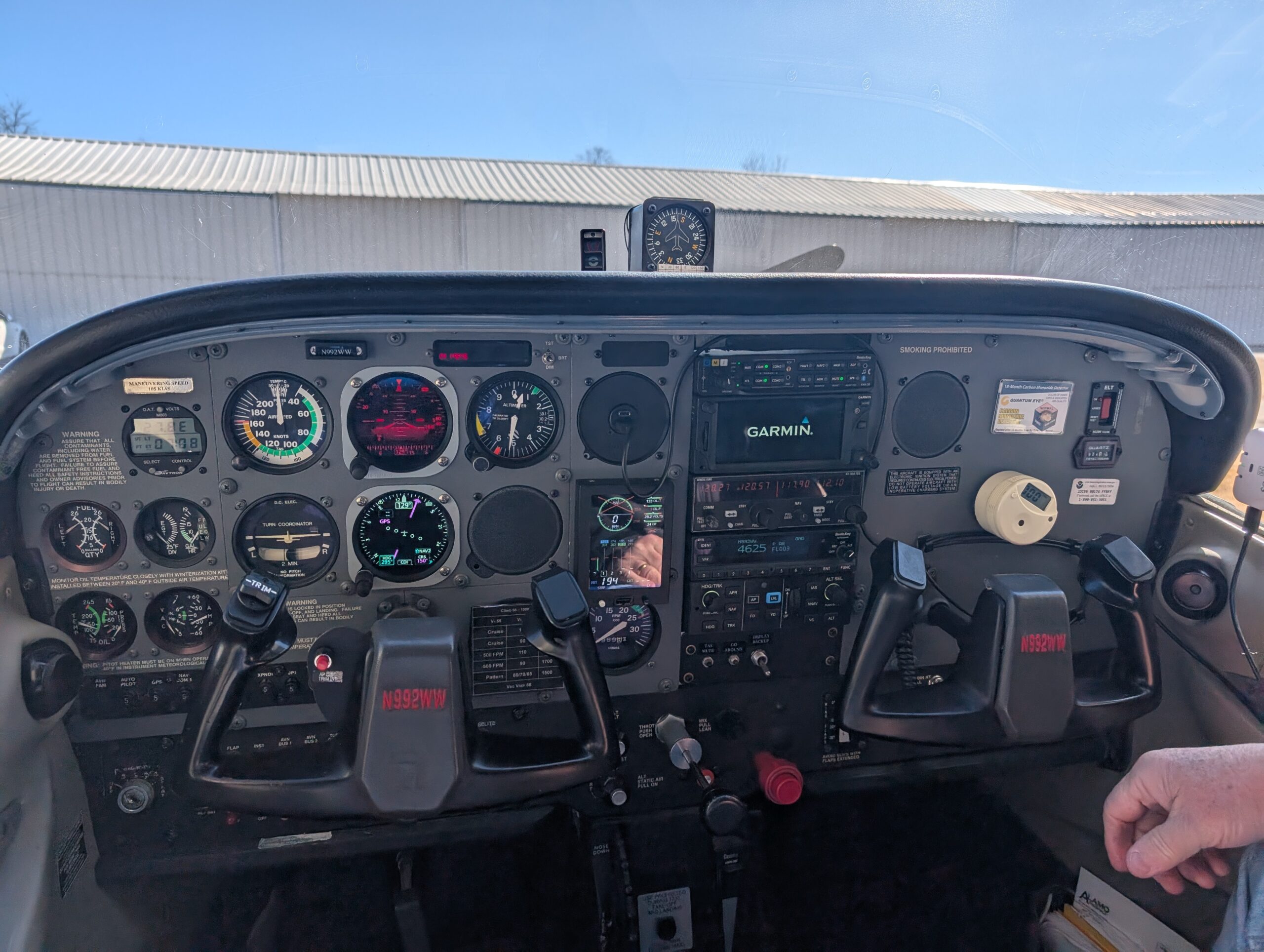 N992WW-Interior